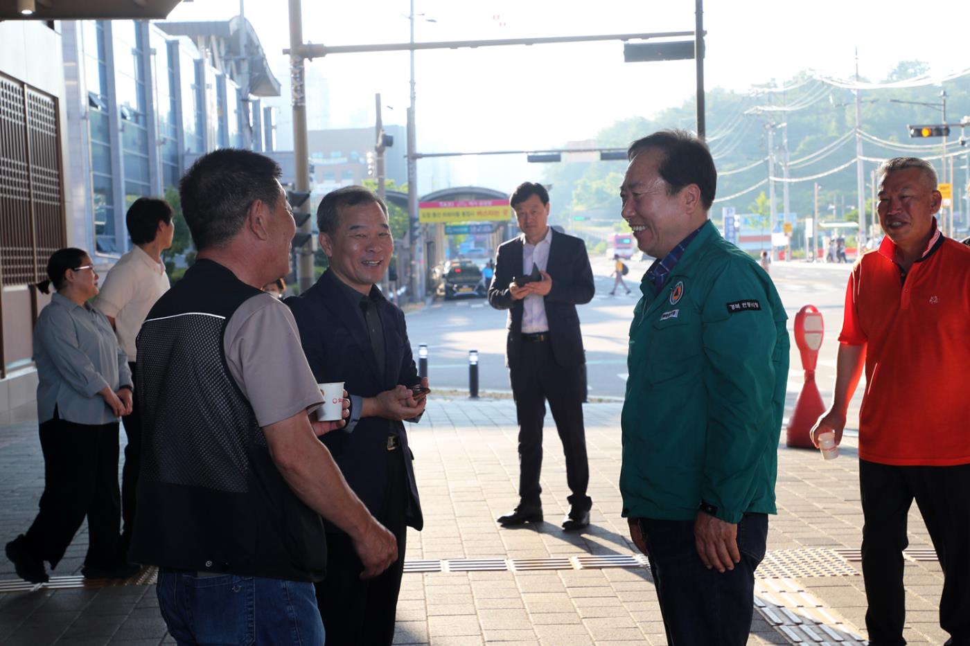 0701 권기창 안동시장, 민선 8기 4년 차 첫날 “시민 속으로” (3).JPG